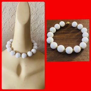 Jumbo White Glass 20mm Beads Choker Necklace